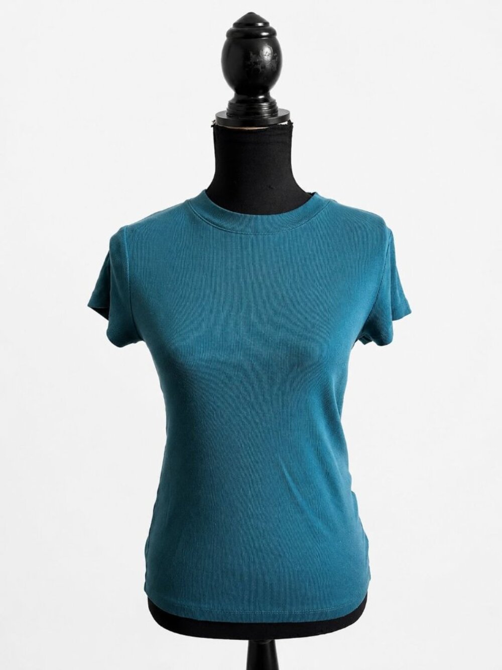 New Day Ribbed Crew Neck Tee | Size M